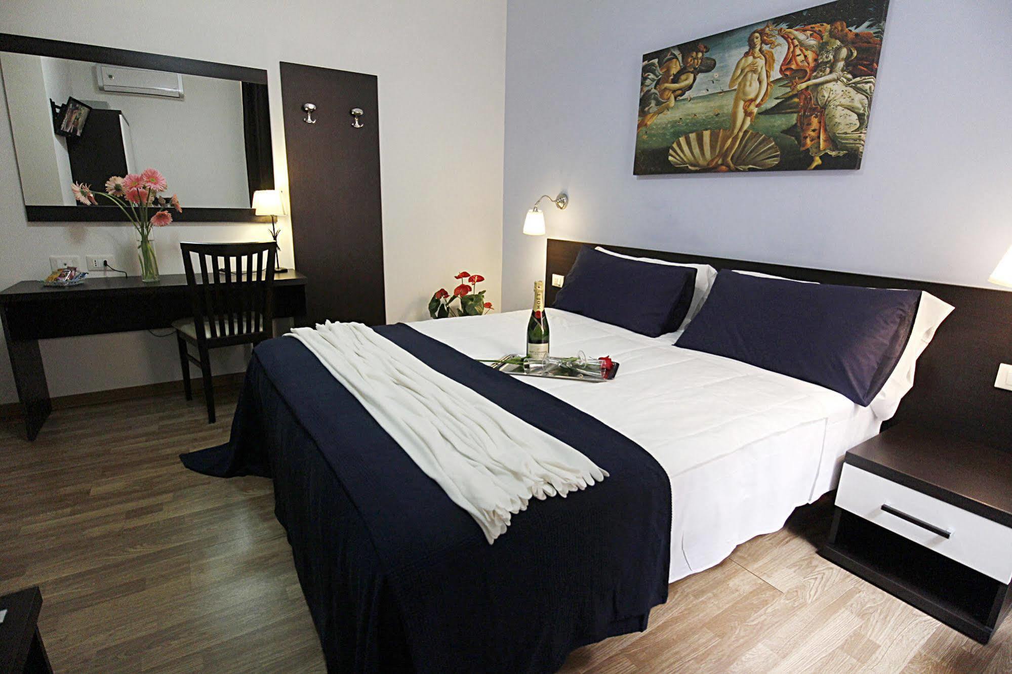 B&B Manzoni Holidays Roma Ngoại thất bức ảnh